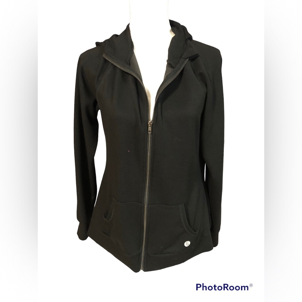 Torrid active black hoodie with thumb holes.